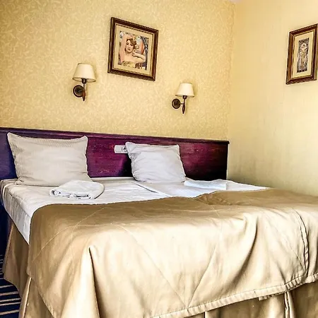 Hotel Adria 3*