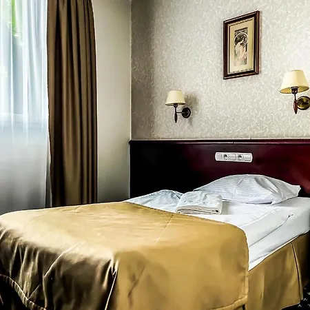 Hotel Adria 3*